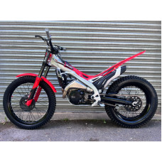 2026 BETA SINCRO 250 Trials Bike £5750